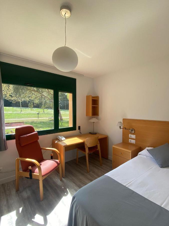 Hotel Casa Santa Elena à Solíus Extérieur photo